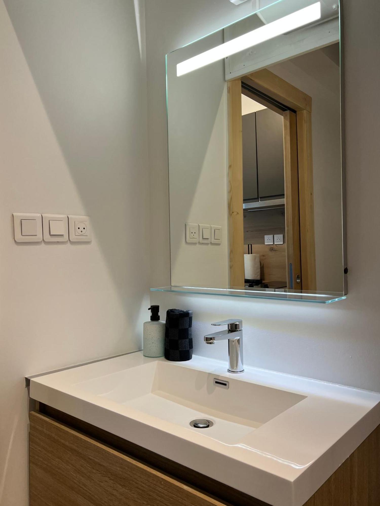 Appartement L'esplanade Du *